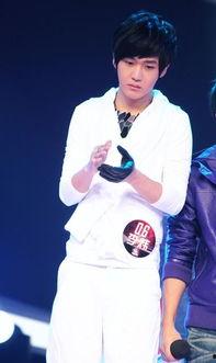 李炜图片最帅大照片,巅峰时刻，定格最帅瞬间