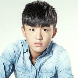 郑伟照片,镜头下的风采瞬间